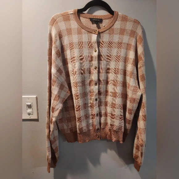 Ann Taylor Cream and Tan Checked Button Front Cardigan Sweater in Size XL - Picture 3 of 12